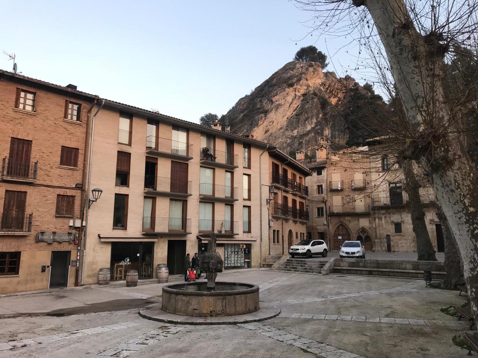 Apartamento Turistico Calle Nueva Appartement Estella Buitenkant foto